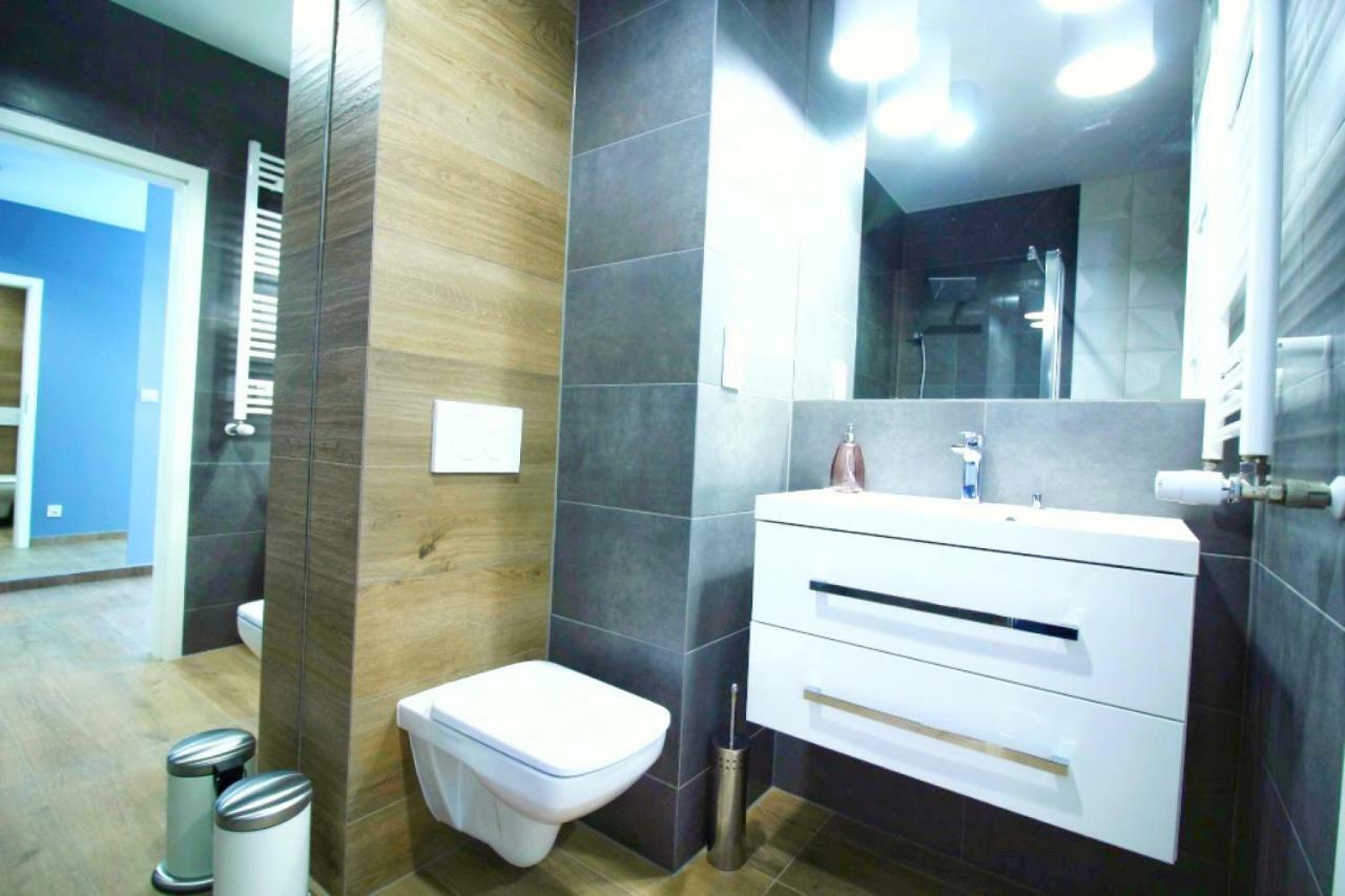 Dream Lux Apartments Cracovia Esterno foto